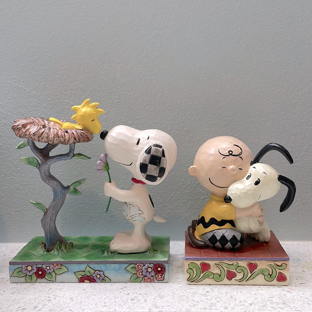Peanuts Charlie Brown Decor